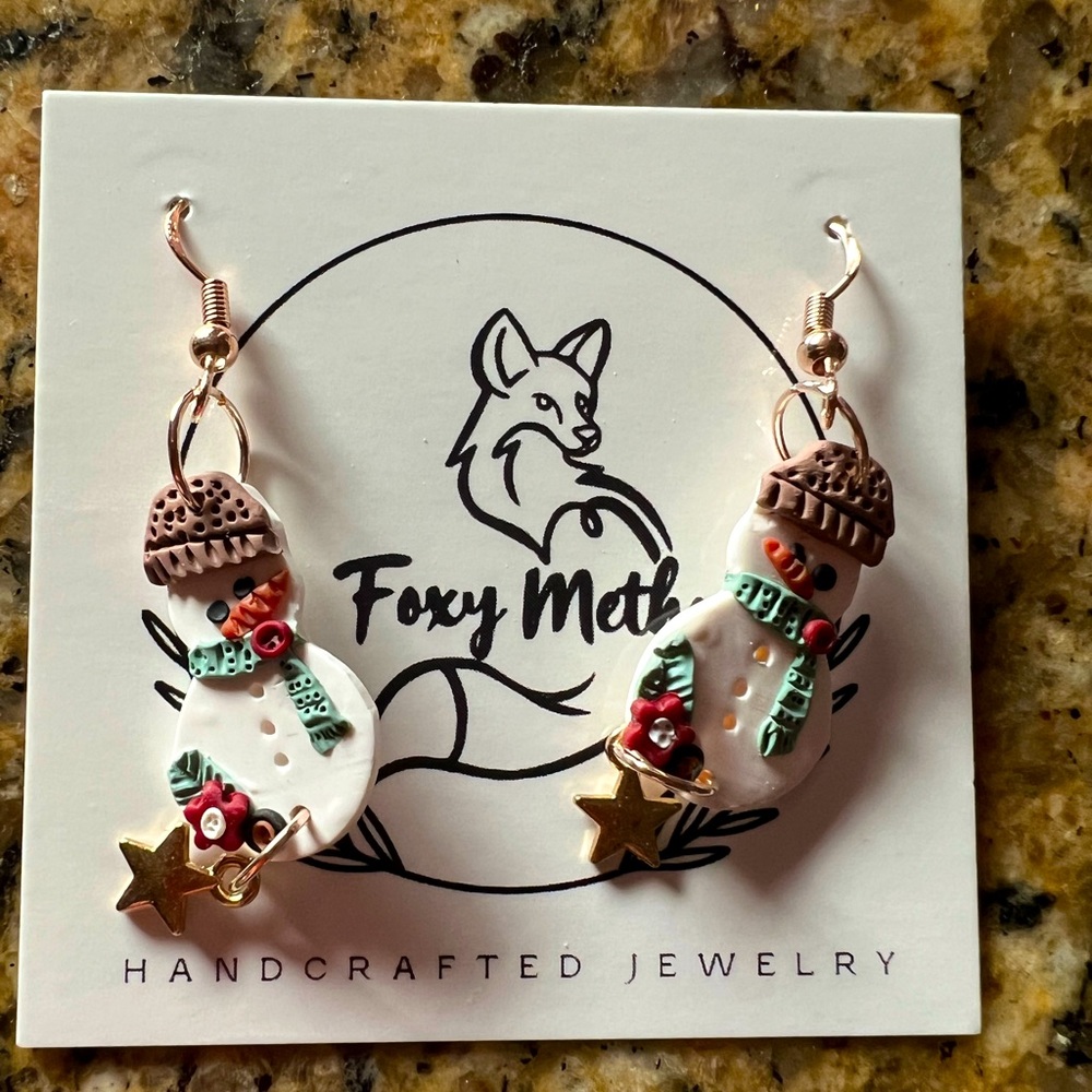 Cute snowman earrings